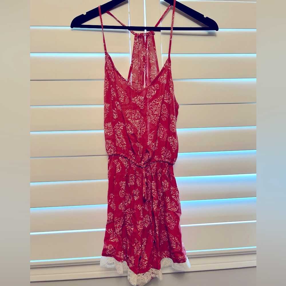 Abercrombie & Fitch Women’s Patterned Romper with Lace (XS)